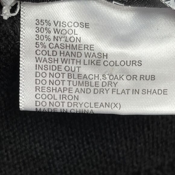 Black Pepper Women's Poncho Cowl Scoop Neckline Sweater Small Medium Black - Picture 10 of 10